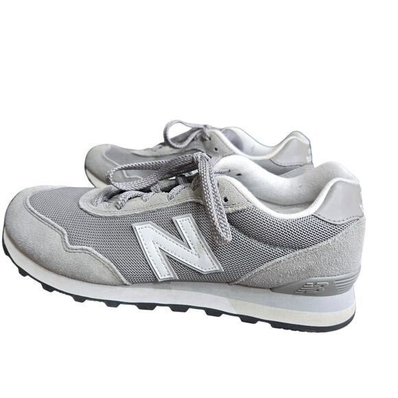 New Balance 515, a retro-inspired shoe Women's size 10 color gray - Picture 1 of 9